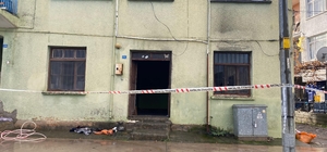 Antalya'da evde çıkan yangında 1 kişi hayatını kaybetti