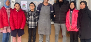 Batman'da öğrencilerden "askıda ekmek" kampanyasına destek