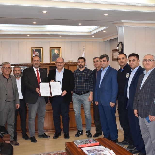 Karapınar Belediyesi'nde toplu iş sözleşmesi imzalandı