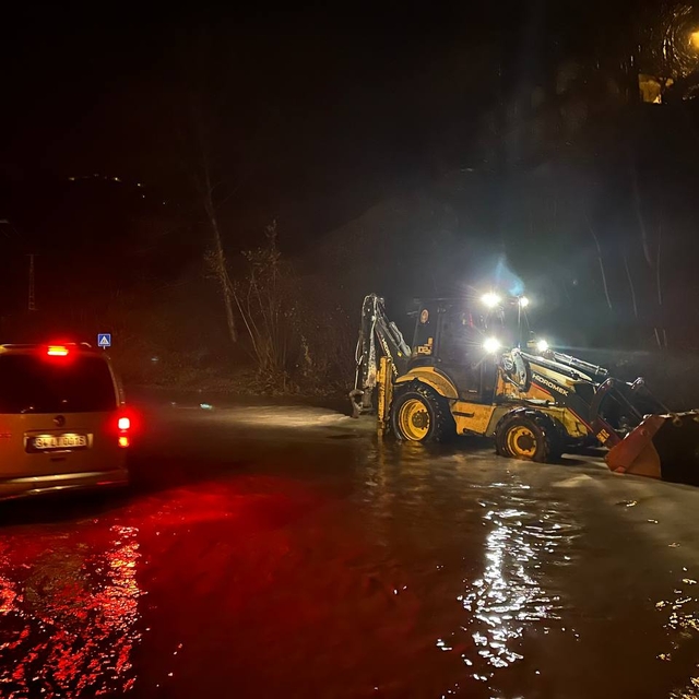 Ordu'nun Kabataş ilçesinde şiddetli yağış etkili oldu