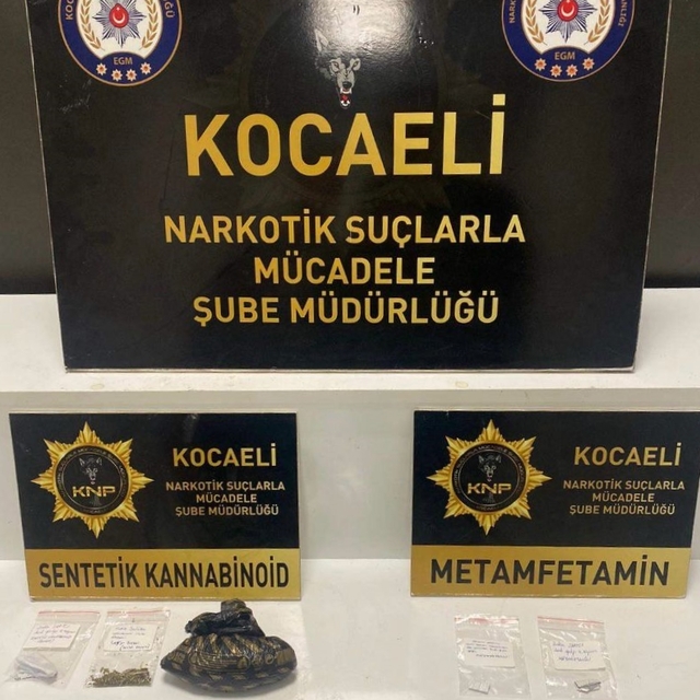 Kocaeli'de uyuşturucu operasyonunda yakalanan 2 şüpheli tutuklandı
