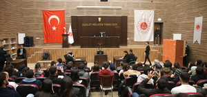 Geleceğin hukukçuları Diyarbakır'daki temsili mahkemede mesleklerini tanıdı...