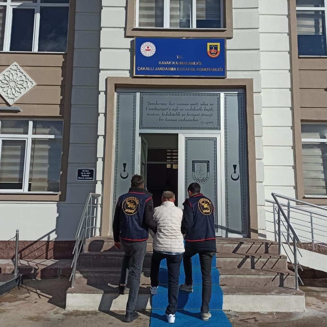 Samsun'da 12,5 yıl kesinleşmiş hapis cezası bulunan firari yakalandı