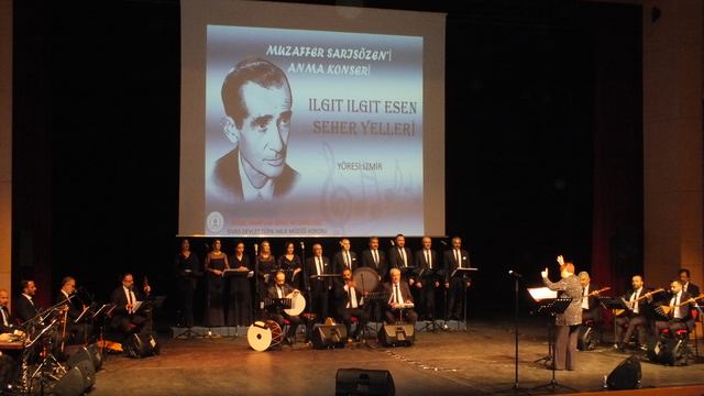 Muzaffer Sarısözen konserle anıldı