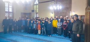 Nallıhan'da gençler sabah namazında buluştu