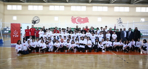 Fabrika Voleybol'un yeni okulu Bingöl'de açıldı