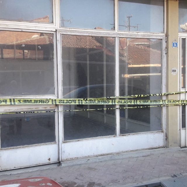 Boyabat'ta araba hırsızlığı