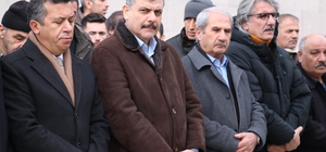 "Erzurumlu Aşık Ruhani" son yolculuğuna uğurlandı