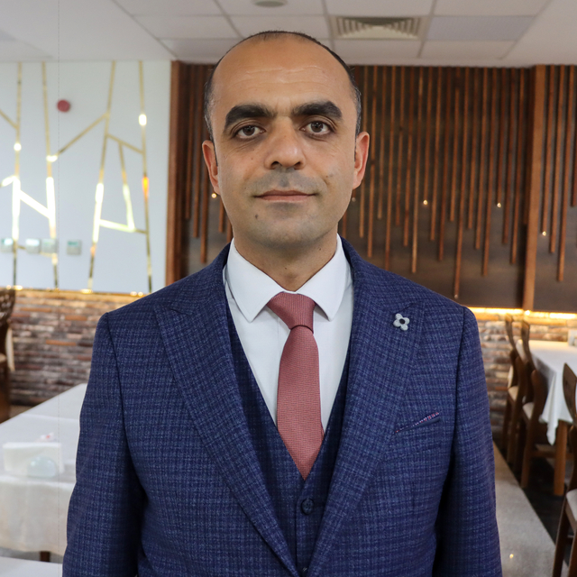 Adana'da meslek liseliler, taşımalı eğitim öğrencileri için yemek yaparak m...