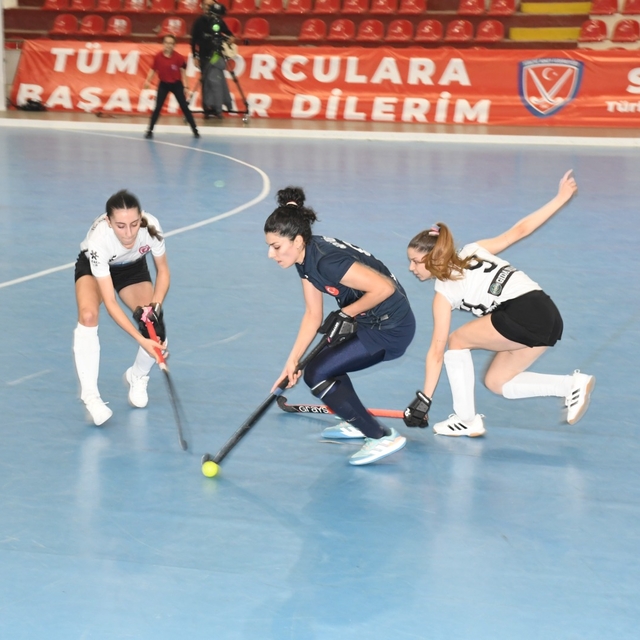 Hokey müsabakasında evlenme teklifi