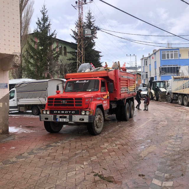 Tokat'ta Hatipli beldesinde doğal gaz çalışmaları başladı