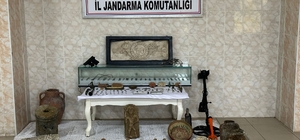 Bursa'da 250'yi aşkın tarihi eserin ele geçirildiği operasyonda 2 şüpheli y...
