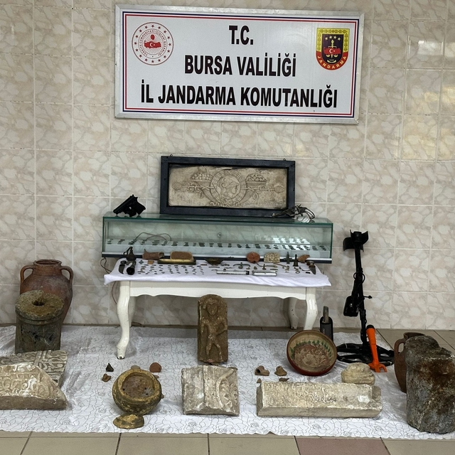 Bursa'da 269 parça tarihi eser ele geçirildi