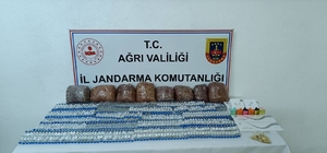 Ağrı'da gümrük kaçağı ürünler yakalandı