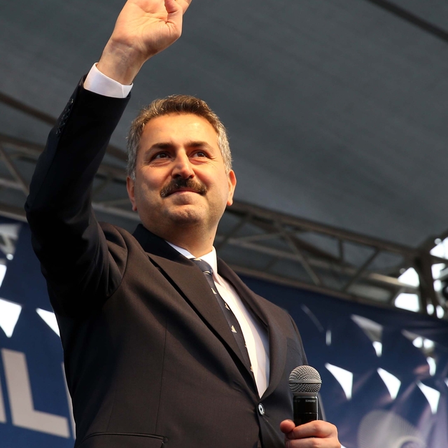 AK Parti Tokat Belediye Başkan adayı Eroğlu: "İlk günkü heyecanla huzurları...