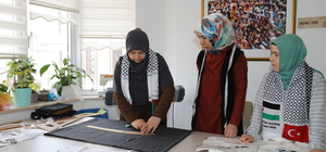 Çubuk ilçesinde kadınlar Gazzeli mazlumlar için giysi üretiyor