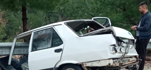 Antalya'da otomobil ile tırın çarpıştığı kazada 2 kişi yaralandı