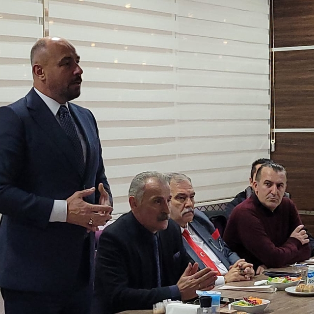 Tekkeköy Belediye Başkanı Togar, gazetecilerle buluştu