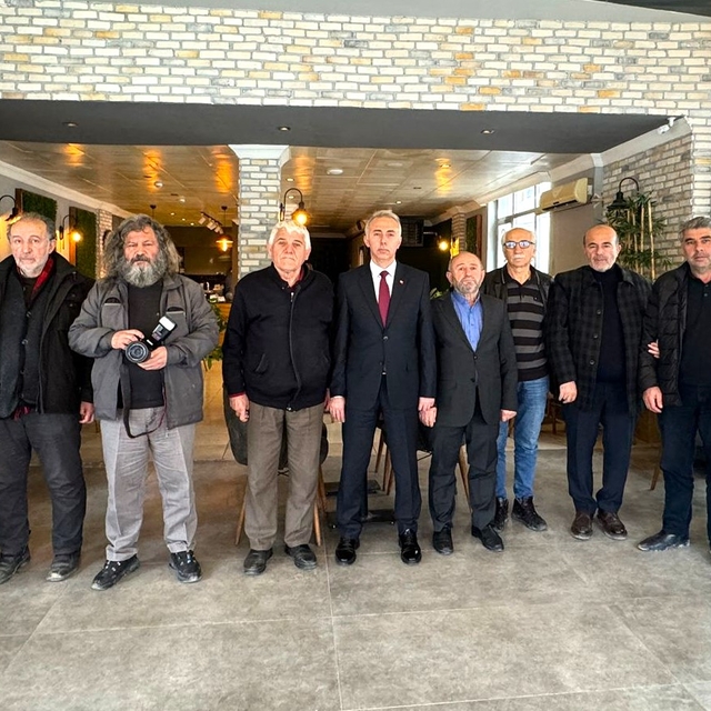 Taşova Belediye Başkanı Öztürk gazetecilerle bir araya geldi