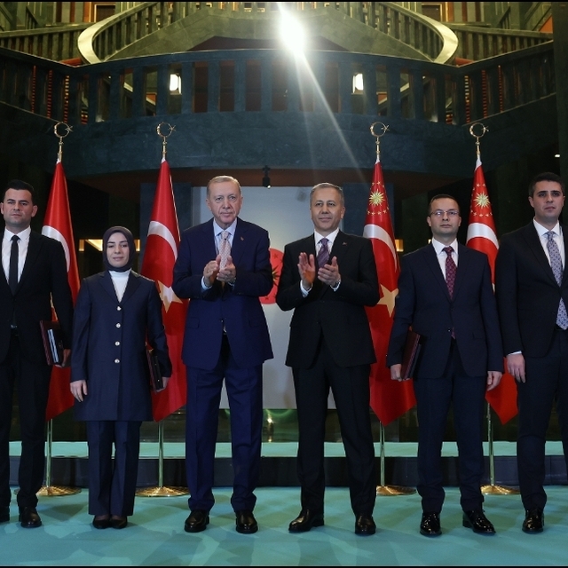 Yenişehir Kaymakamı Beşikci, Güvenlik Hizmeti Ödülü aldı