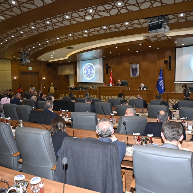 Büyükşehir Belediye Başkanı Aktaş'tan meclis toplantısında BUSKİ açıklaması...