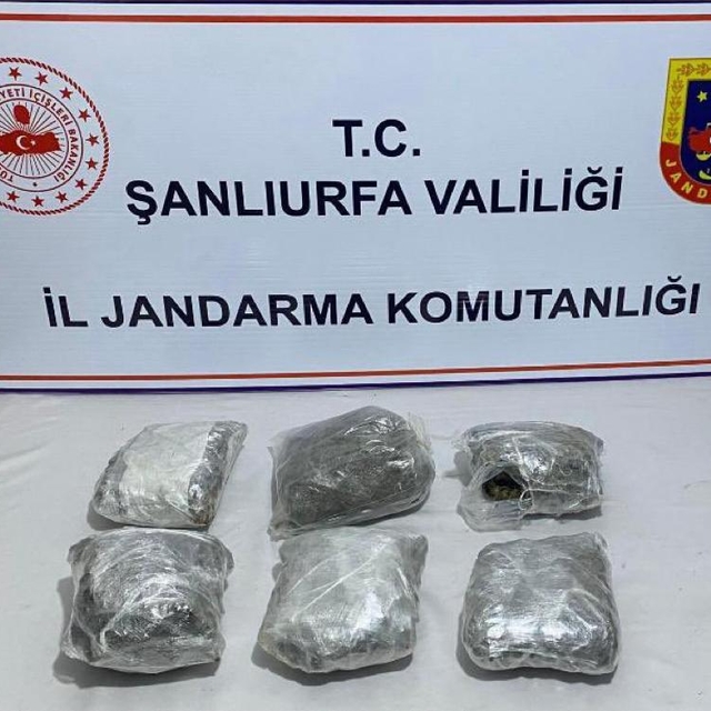 Şanlıurfa'da uyuşturucu operasyonunda 2 şüpheli yakalandı