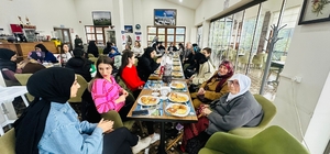 Şavşat'ta yaşlılar yaşam merkezi sakinleri için moral programı düzenlendi