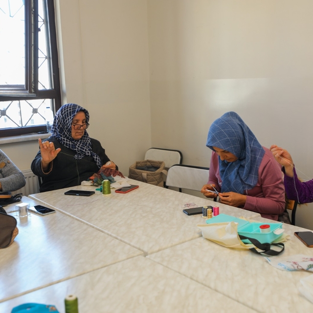 Gaziantep'te kadınlara yönelik açılan mefruşat kursu ilgi görüyor