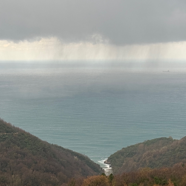 Bartın açıklarında kaybolan gemici aranıyor