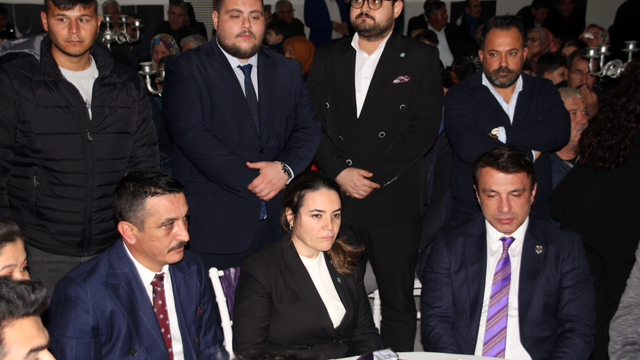İYİ Parti Genel Başkan Yardımcısı Ayyüce Türkeş Taş, Erdemli'de partililerle buluştu