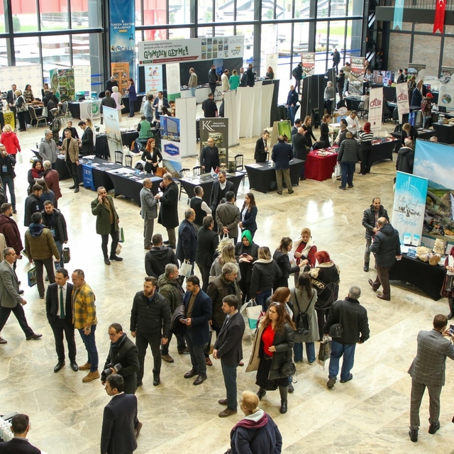 Kocaeli'nin turizm rotaları yerli ve yabancı acentelere tanıtıldı