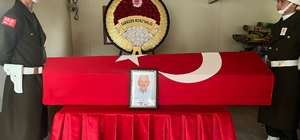 Vefat eden Kıbrıs gazisi Çetin Er'in cenazesi toprağa verildi
