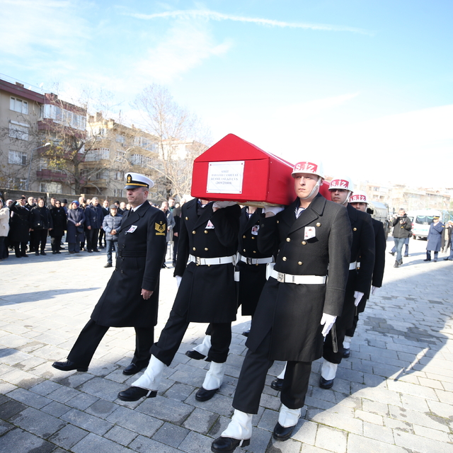 Denizkurdu Tatbikatı kapsamında dalış eğitiminde rahatsızlanarak şehit olan...