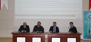 Niğde'de "Geleceğin Enerji Paradigmaları" konulu panel düzenlendi