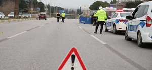 Denizli'de otomobilin çarptığı kadın öldü