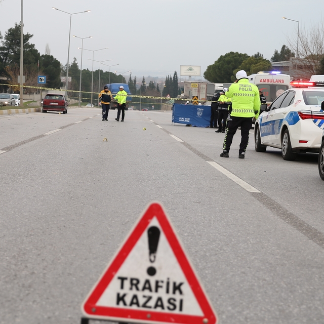 Denizli'de otomobilin çarptığı kadın öldü