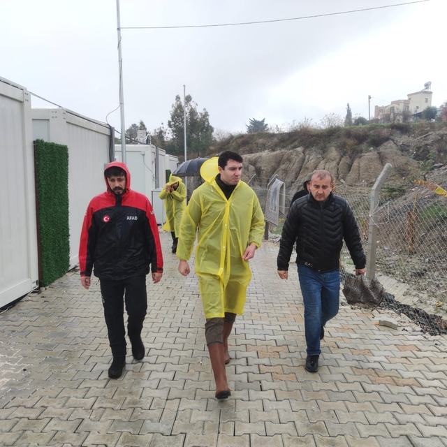 Samandağ Kaymakamı Dündar, sağanaktan etkilenen bölgeleri inceledi