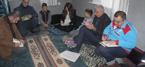 Yazıhan'da öğrencilere kitap ve kitaplık hediye edildi