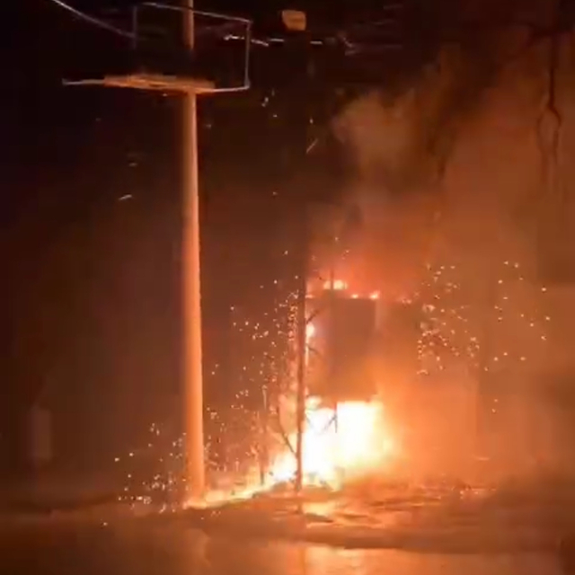 Şırnak'ta elektrik trafosunda çıkan yangın söndürüldü
