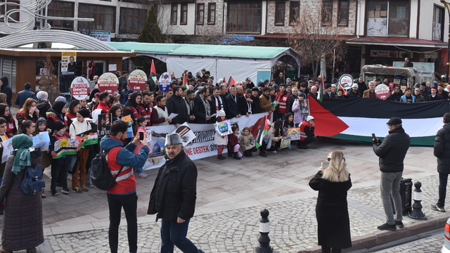 Rize, Gümüşhane, Ordu ve Trabzon'da teröre ve İsrail'e tepki yürüyüşü gerçekleştirildi