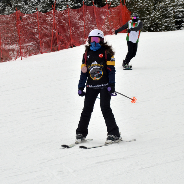 Sarıkamış Kayak Merkezinde hafta sonu yoğunluğu