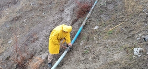 Uludere'de toprak kayması nedeniyle zarar gören içme suyu hattı onarıldı