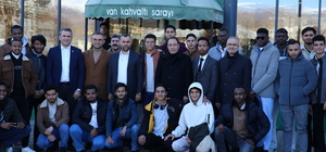 Bingöl Üniversitesi Rektörü Çapak, yabancı öğrencilerle bir araya geldi 