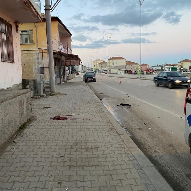 Otomobilin çarptığı liseli Zeynep, yaşamını yitirdi