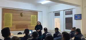 Adıyaman’da jandarma personeline tüberküloz hastalığı anlatıldı