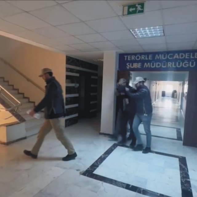 Sosyal medyada şehitlere hakaret eden şüpheli tutuklandı