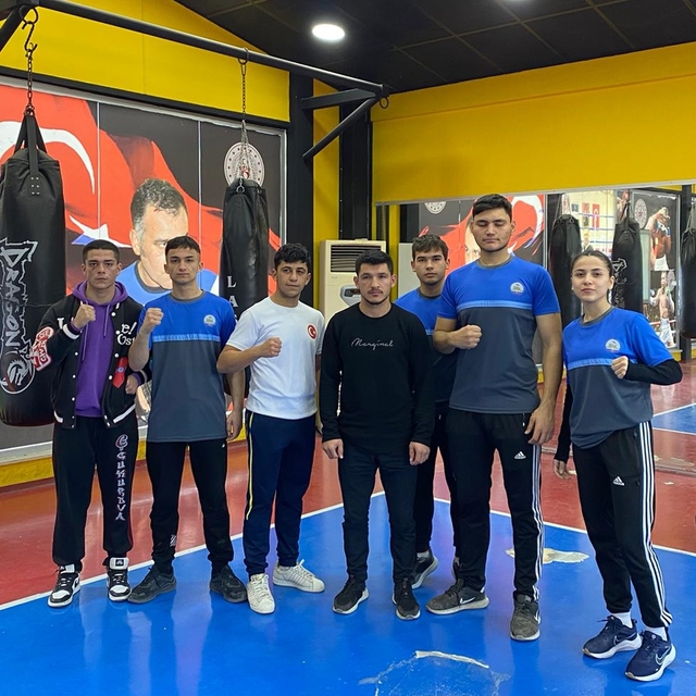 Kozanlı boksörler, Türkiye Ferdi Boks Şampiyonası'na katılacak