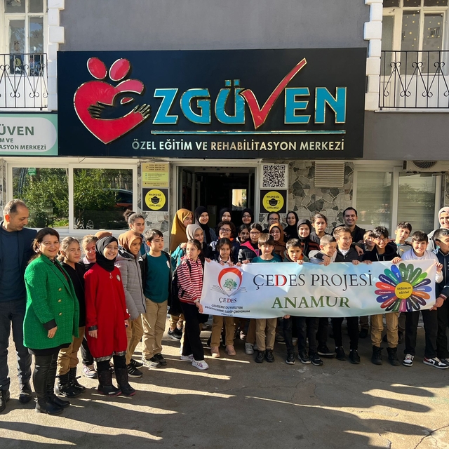 Anamur'da öğrenciler, özel eğitim ve rehabilitasyon merkezini gezdi