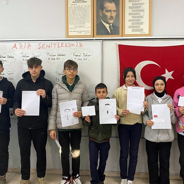 Sakaryalı öğrencilerden şehit ailelerine mektup