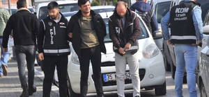 İzmir'de yolsuzluk operasyonu: 6 tutuklama